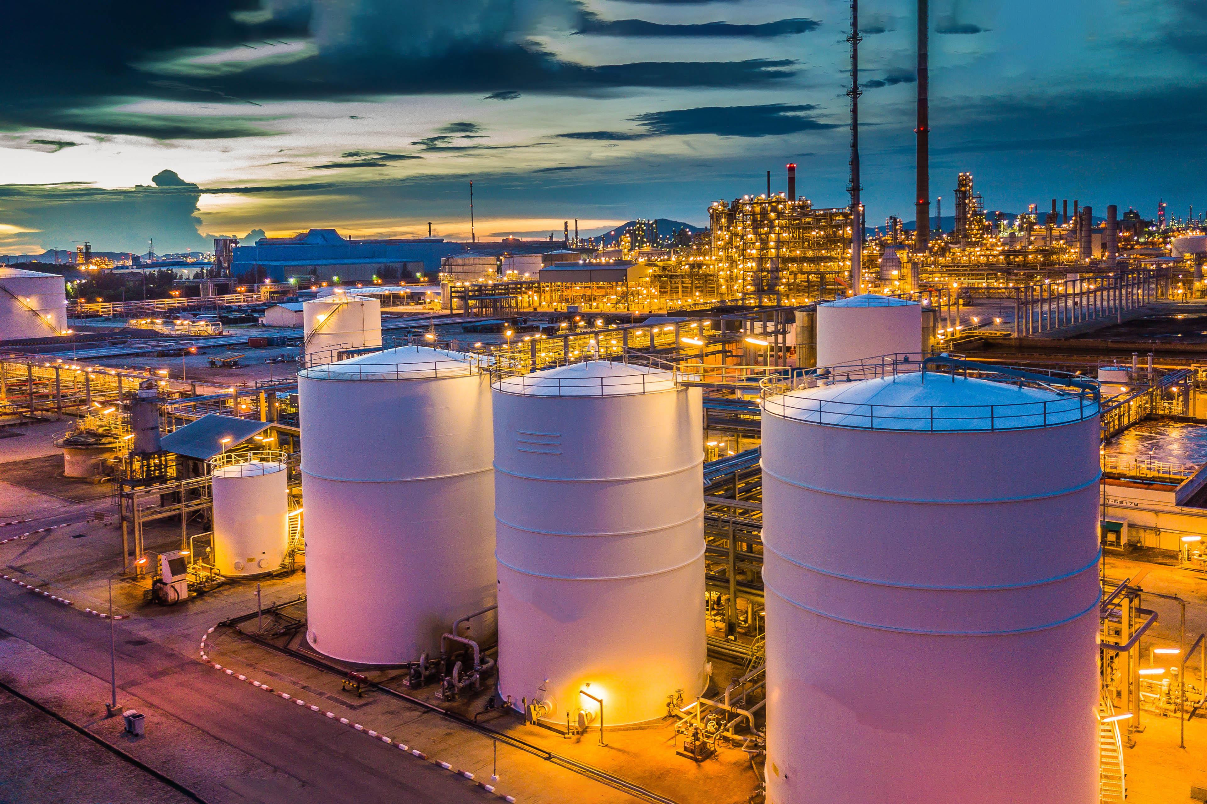 The Future of Natural Gas: Market Predictions and Investment Tips